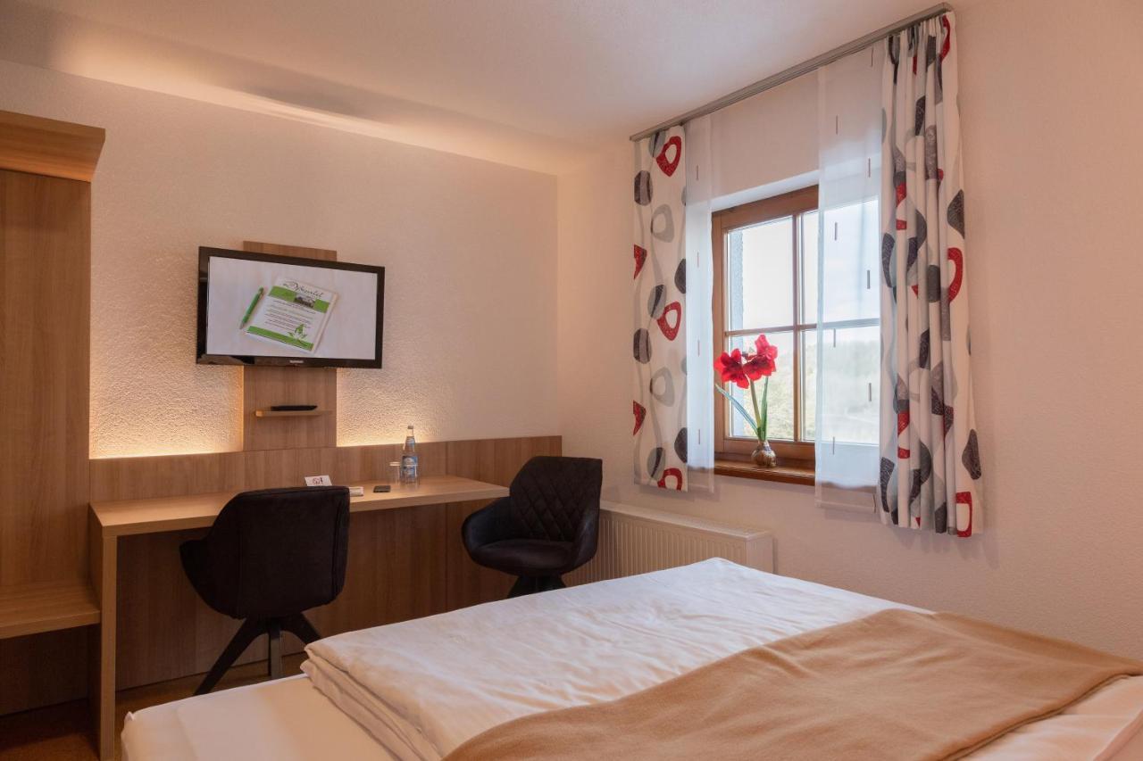 Landhotel Osswald Kirchheim am Ries Zewnętrze zdjęcie