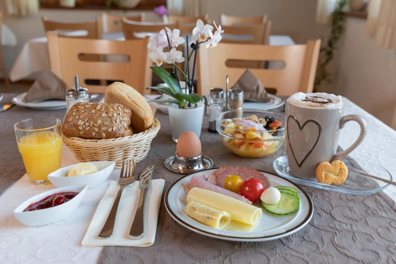 Landhotel Osswald Kirchheim am Ries Zewnętrze zdjęcie